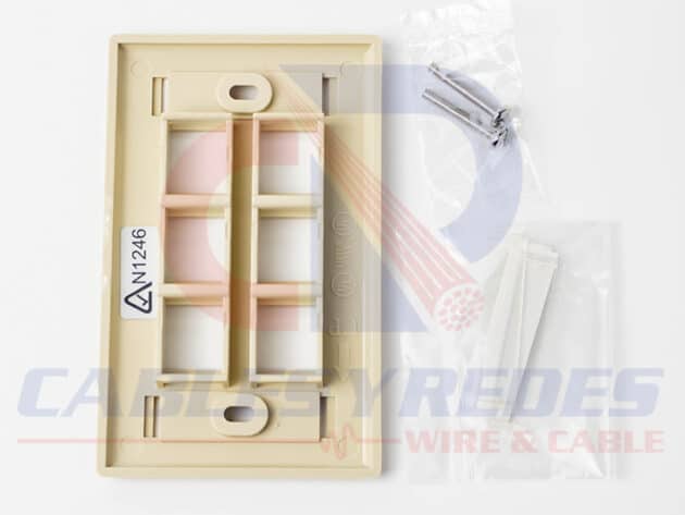 OCC-FPSK0600 OCC FIBER FACEPLATE SEXTUPLE ID KMJ6 MARFIL - Image 2